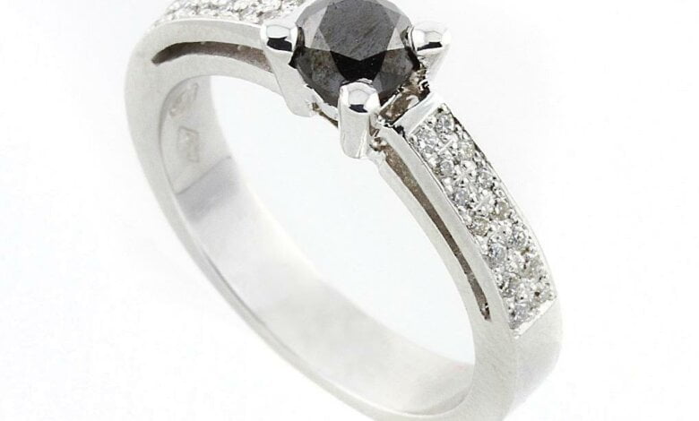 На какие кольца с черным бриллиантом от «Оникс» стоит обратить внимание? | Корабелов.ИНФО image 3