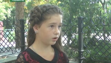 11-летнюю гимназистку наградили Крестом Святого Николая за 5 лет волонтерства (видео) | Корабелов.ИНФО