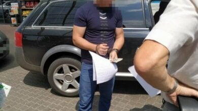 В Николаеве адвокат вымагал взятку в $1,5 тыс. для следователя | Корабелов.ИНФО