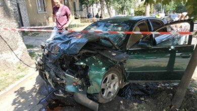 В Николаеве пьяный водитель на «Ауди» протаранил «Хюндай» — у девушки-пешехода переломаны ноги | Корабелов.ИНФО image 3