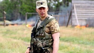 Зеленский сменил командующих Объединенных сил и Сухопутных войск | Корабелов.ИНФО