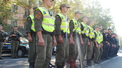 Зі штатною зброєю, спецзасобами та планшетами: миколаївські гвардійці приступили до самостійного патрулювання міста | Корабелов.ИНФО image 4