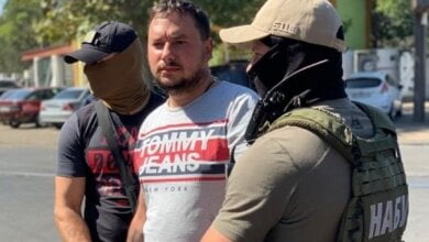 Кроме $90 тысяч, были еще и 300 тыс.грн.: главного дорожника Николаевской области подозревают в получении двух взяток | Корабелов.ИНФО