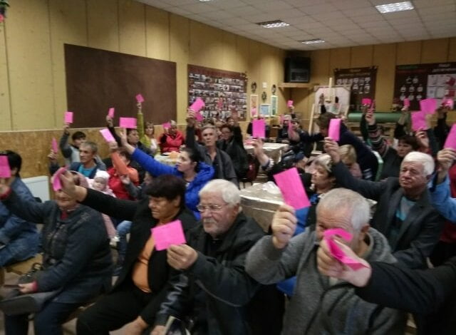 "Мы против объединения", - в Галицыновской общине прошли общественные слушания | Корабелов.ИНФО