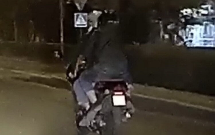 Такси не пропустило мотоцикл: девушка, попавшая в ДТП в Корабельном районе, находится в коме | Корабелов.ИНФО image 4