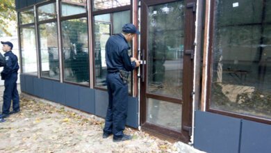 Активні дії громадськості примусили поліцію опечатати скандальну самозабудову | Корабелов.ИНФО image 1