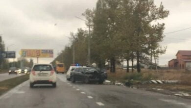Опасное такси: "БМВ" в Корабельном районе вылетел на обочину и снес столб-электроопору | Корабелов.ИНФО image 1