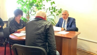 Сенкевич пожаловался на «скандалистов и провокаторов», которые приходят к нему на личные приемы | Корабелов.ИНФО