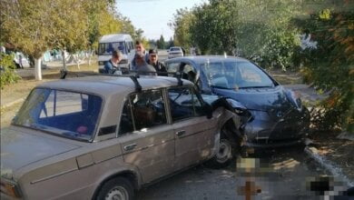В селе Лиманы ВАЗ, двигаясь по встречной полосе, врезался в «Ниссан» | Корабелов.ИНФО