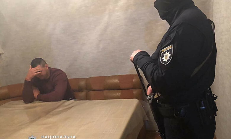 Вымогатели забрали авто и были вооружены... Подробности задержания банды в Николаеве | Корабелов.ИНФО image 2