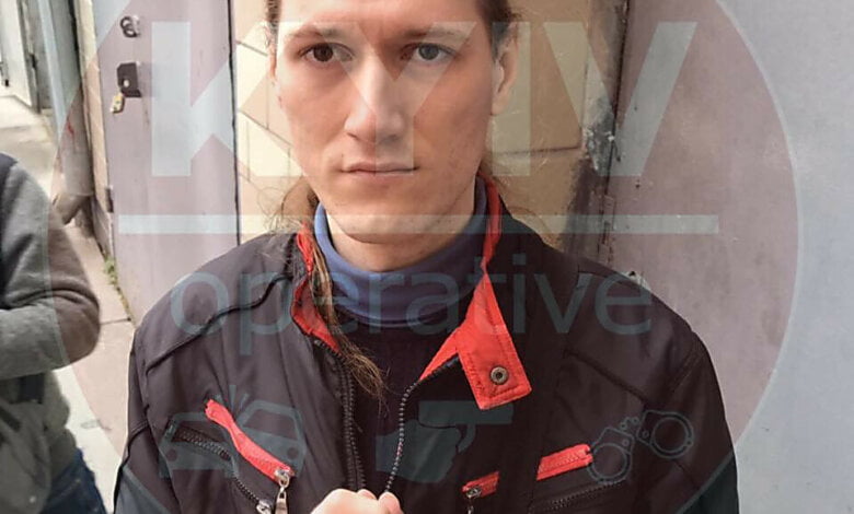 В Киеве мужчина приставал в школьных туалетах к детям – директор просила родителей «не сгущать краски» (видео) | Корабелов.ИНФО