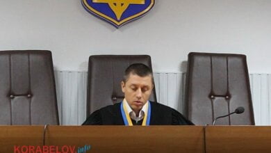 22-летнего николаевца, укравшего золото из ломбарда в Корабельном районе, доставят в суд принудительно | Корабелов.ИНФО