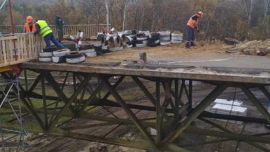 "Мы реально наводим мосты в мирном процессе", - на заводе "Океан" работали в три смены, чтобы закончить конструкции для моста на Луганщине | Корабелов.ИНФО