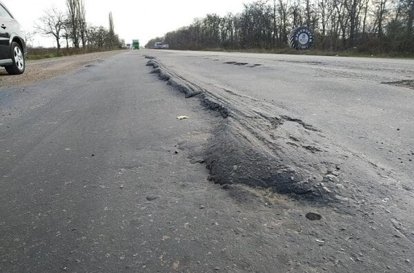 «Будем блокировать проезд», - активисты дали власти две недели на ремонт трассы «Николаев-Херсон» | Корабелов.ИНФО