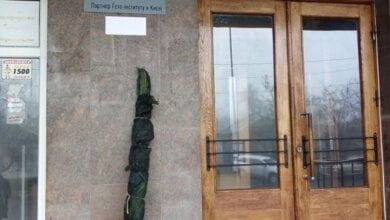 Совесть заставила? В Николаеве вернули украденные три дня назад деревья | Корабелов.ИНФО