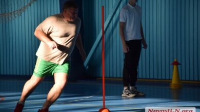 Николаевские чиновники во главе с Сенкевичем играли, бегали и прыгали в Корабельном районе (видео) | Корабелов.ИНФО image 2