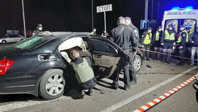 В Киеве взорвали «Mercedes», в котором ехал бизнесмен – один человек погиб, двое ранены (видео) | Корабелов.ИНФО