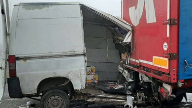 Под Николаевом «Ситроен» влетел в фуру: пострадали 19-летний водитель и 16-летняя пассажирка | Корабелов.ИНФО