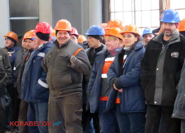 Митинг на заводе "Океан". Закладка барж