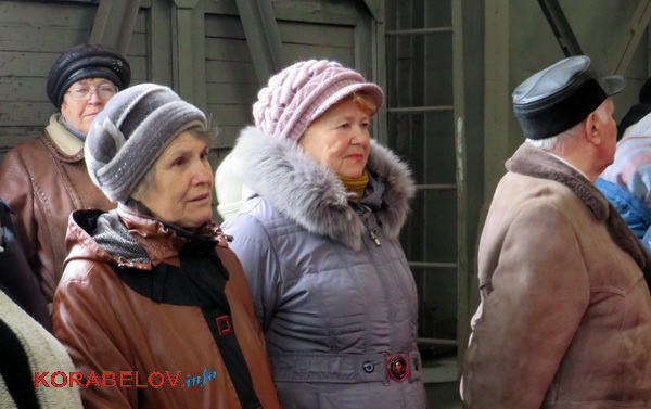 Митинг на заводе "Океан". Закладка барж