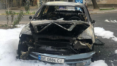 В Николаеве продолжаются поджоги автомобилей: ночью сгорела «Skoda» | Корабелов.ИНФО
