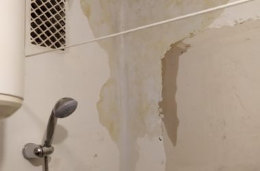 "Немає вже сил терпіти цього безладу", - мешканці гуртожитку в Корабельному районі потерпають від бездіяльності комунальників | Корабелов.ИНФО image 5