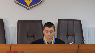 З розбійника, якого Корабельний райсуд відправив до тюрми на 10 років з конфіскацією всього майна, Вітовська РДА й досі не може стягнути свої 5 тис. грн | Корабелов.ИНФО