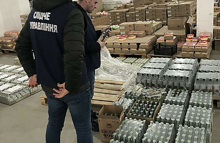 В Корабельном районе изъяли 47 тысяч бутылок алкоголя с признаками подделки (видео) | Корабелов.ИНФО image 1
