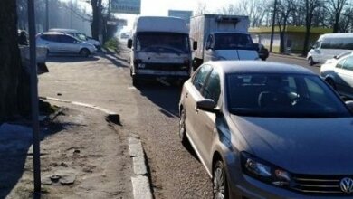 На проспекте Богоявленском в Николаеве столкнулись два «Фольксвагена» | Корабелов.ИНФО