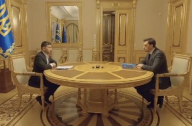Зеленский оставил Гончарука премьером. Видео личной встречи | Корабелов.ИНФО