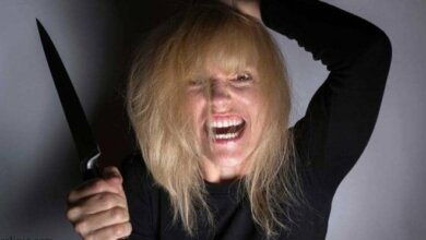 Житель Корабельного района простил любимую, которая изрезала его ножом | Корабелов.ИНФО