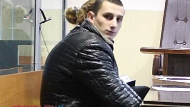 "Парни, деньги, два ствола"... Жителя Корабельного района судят за незаконное обращение с оружием (Видео) | Корабелов.ИНФО