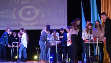 Інтелектуальні ігри: школярі Корабельного району відзначили День Соборності України брейн-рингом | Корабелов.ИНФО