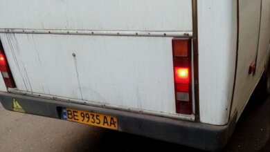 "Эти места - для девочек": николаевцы возмущены водителями "маршруток", не пускающих пассажиров на передние сиденья | Корабелов.ИНФО