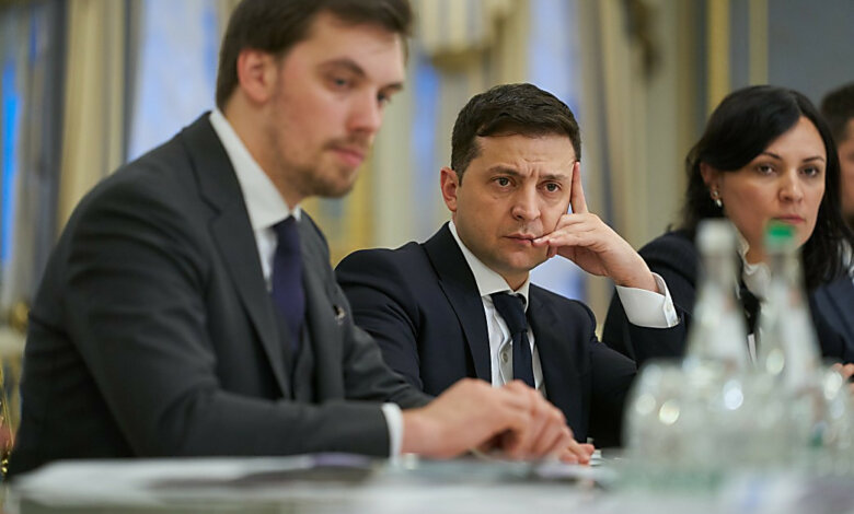 Зеленский пообещал вызвать "на ковер" мэра Николаева и депутатов из-за высоких платежек за тепло | Корабелов.ИНФО