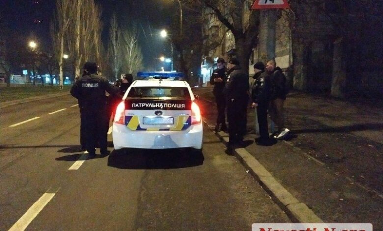 Вечером в Николаеве произошла массовая драка — один из дерущихся ворвался в кафе с ножом | Корабелов.ИНФО