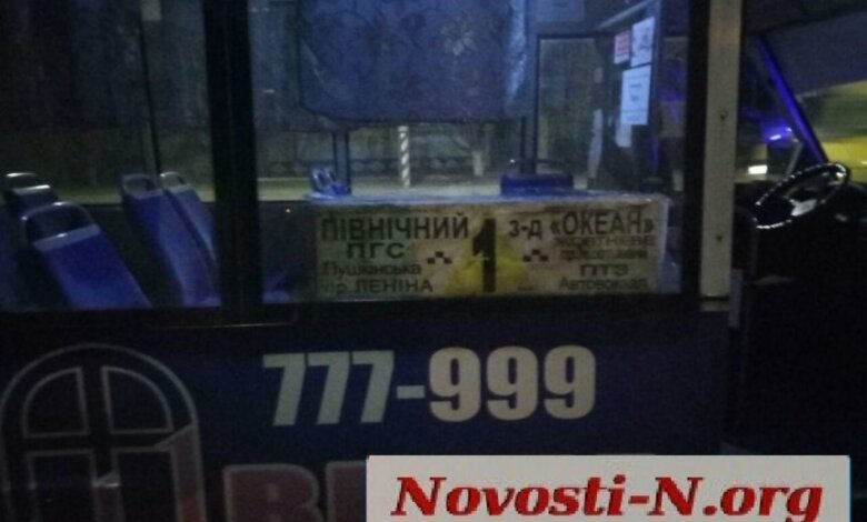 На проспекте Богоявленском полицейские задержали пьяного водителя за рулем маршрутки | Корабелов.ИНФО
