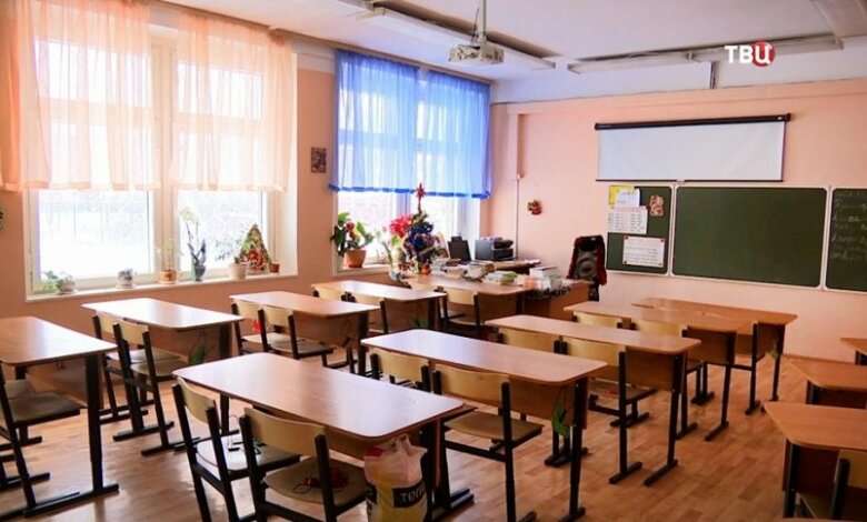 Школьник обматерил учительницу: на Николаевщине подростка будут судить за буллинг | Корабелов.ИНФО