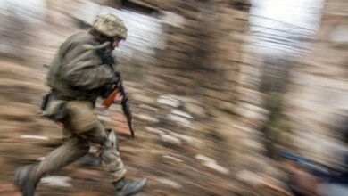 На Донбассе произошел интенсивный бой, погиб один военный, ранены четверо (видео) | Корабелов.ИНФО