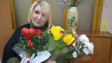 «Это как голой по всему городу проехать»: жительница Корабельного района презентовала свой первый сборник поэзии | Корабелов.ИНФО