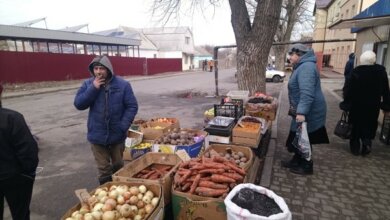 Лише 7 протоколів склали за підсумками чергового рейду «проти стихійної торгівлі» в Корабельному районі | Корабелов.ИНФО image 2