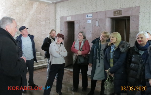 Работницы завода "Океан" набросились с претензиями на Немова