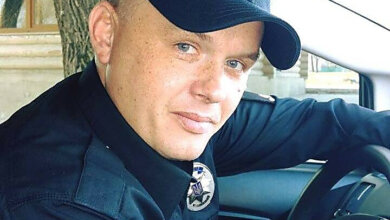 В Николаеве офицер полиции на встрече выпускников обокрал четырех бывших одноклассников (видео) | Корабелов.ИНФО image 1