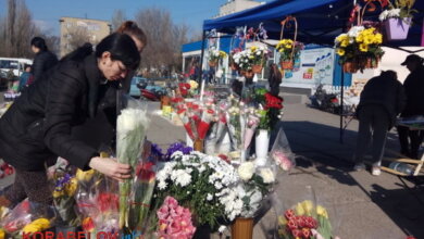 торговля цветами в Корабельном районе 7 марта 2020 г.