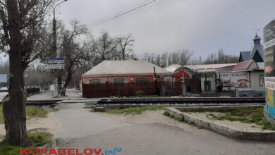 "Куда смотрят патрули?", - жители Корабельного р-на жалуются на работающие в карантин "разливайки" | Корабелов.ИНФО image 2