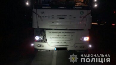 Под Николаевом DAF насмерть сбил мужчину, полиция устанавливает личность погибшего | Корабелов.ИНФО