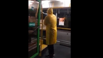 У миколаївських автобусах почали боротися з коронавірусом (ВІДЕО) | Корабелов.ИНФО