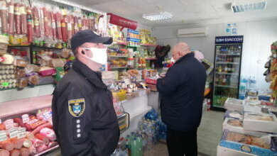 Очередной рейд по магазинам и "стихийщикам" провели в Корабельном районе (фото) | Корабелов.ИНФО image 3