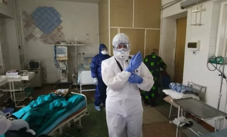 "Хоть что-то радостное": в Николаеве тяжелобольную женщину перевели из реанимации в бокс (видео) | Корабелов.ИНФО