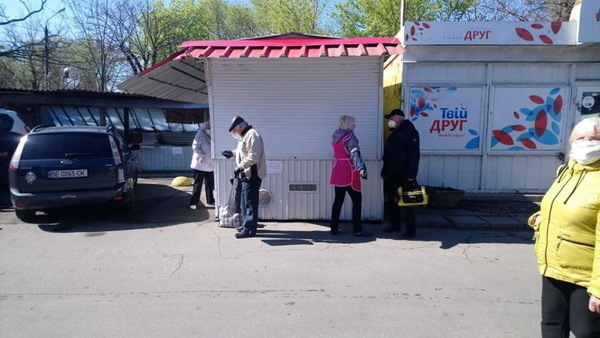Очередной "карантинный" рейд по рынкам Корабельного района провели чиновники с полицией | Корабелов.ИНФО image 2
